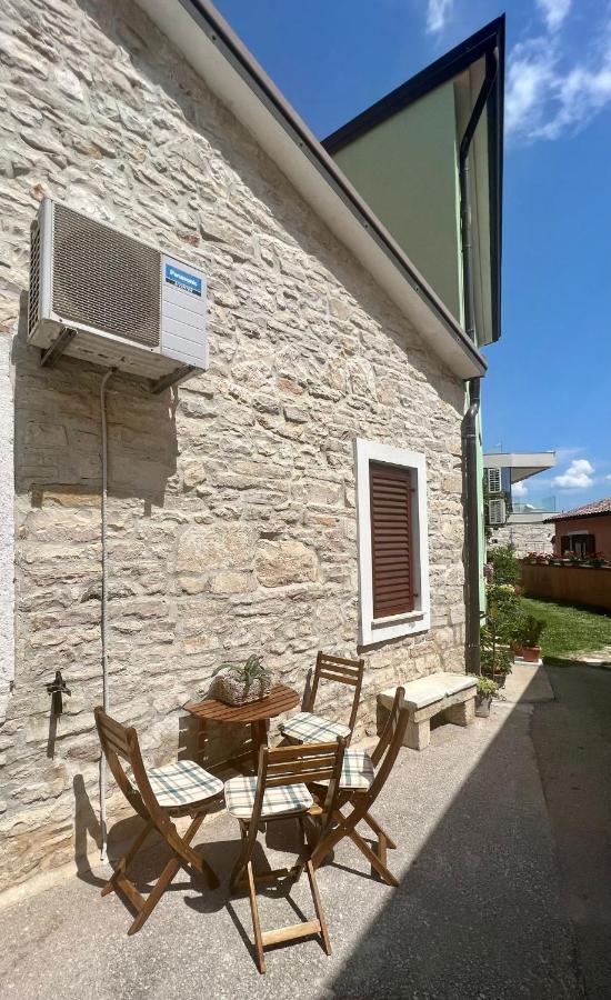 The Green House - 20M From The Beach Novigrad  Exterior photo